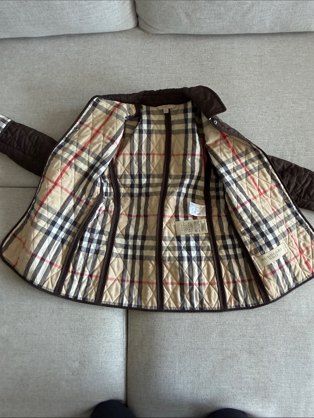 Burberry Quilted Puffer Jacket in Brown with Signature Check Cuff - Picture 8 of 10